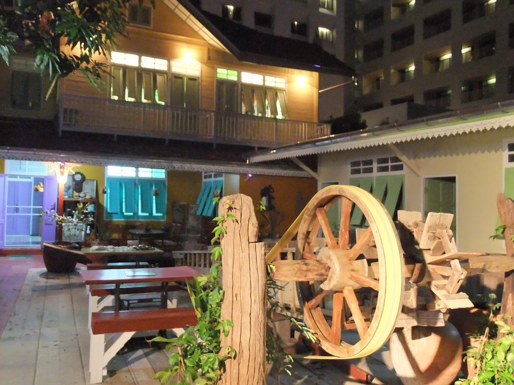 Panida Suite Hotel Μπανγκόκ Εξωτερικό φωτογραφία